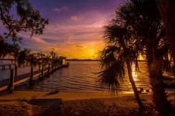 Gibsonton scenery